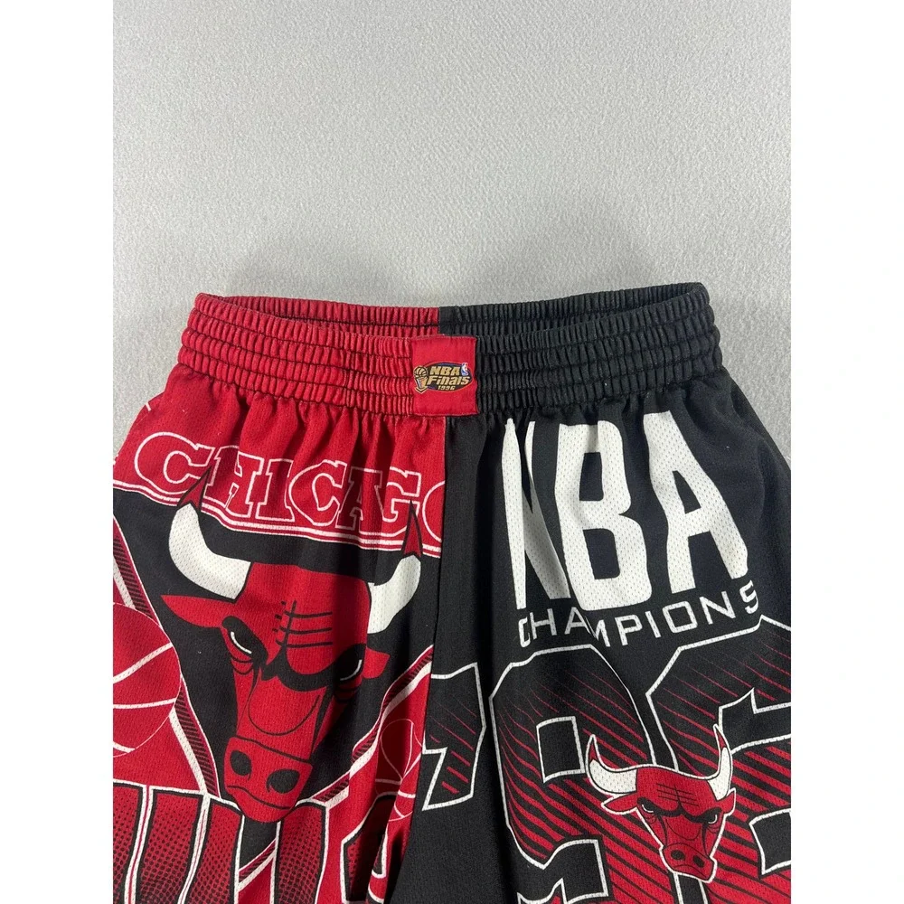 Mitchell & Ness Chicago Bulls‎ NBA Finals 1996 Home And Away Shorts Mens Size M